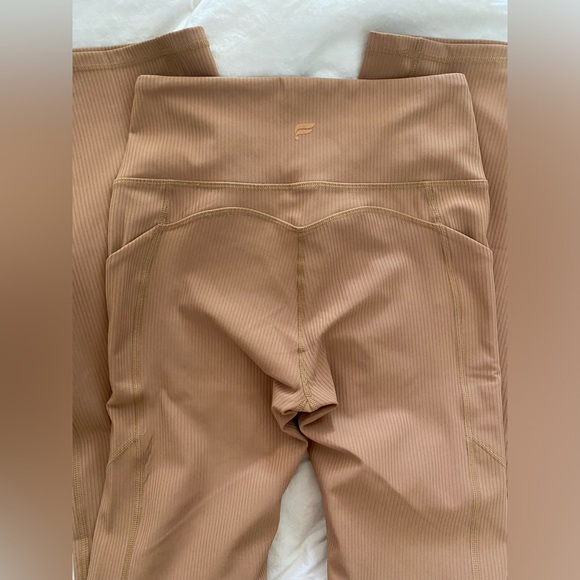 Fabletics outfit NWOT - Picture 6 of 9